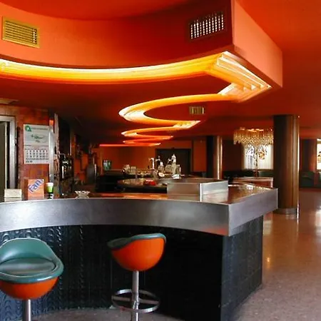Hotel Rey Sancho Ramirez Somontano Sl 